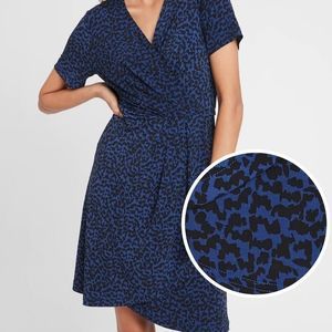NWOT Banana Republic blue black animal print cheetah wrap dress, Small